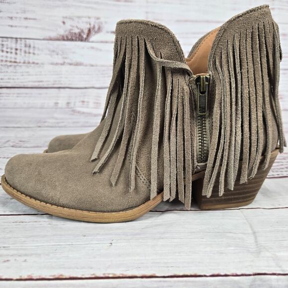 DINGO JuJu Short Zipper Booties 7M Western Fringe Suede Leather Boots Cowgirl - Picture 2 of 9